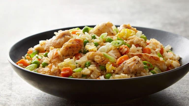 Cook Chicken Fried Rice Without a Wok