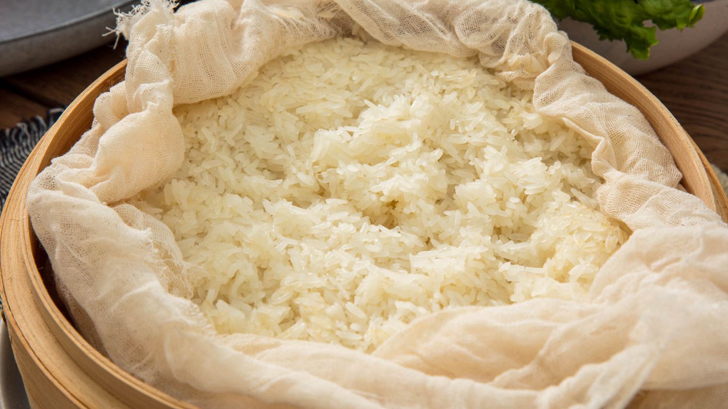 Sticky Rice vs White Rice What's the Difference? We Know Rice