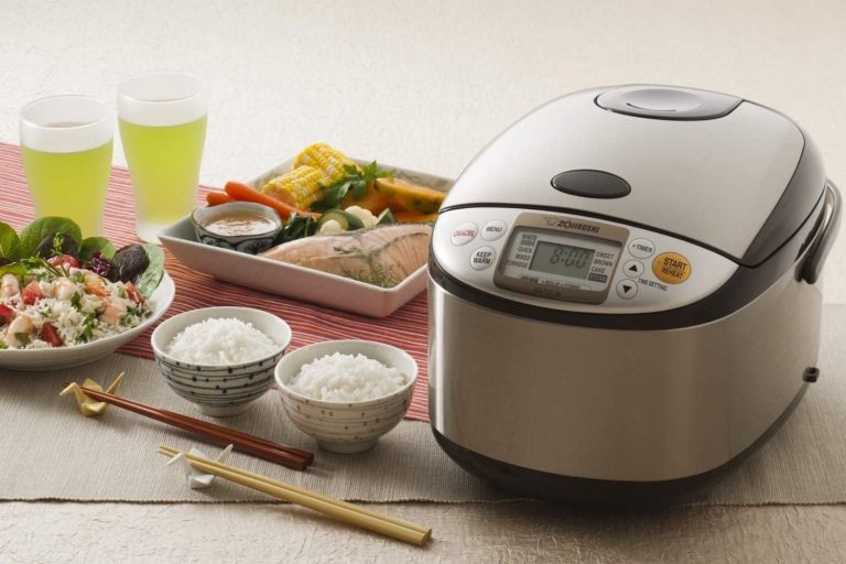 How To Use a Japanese Rice Cooker We Know Rice