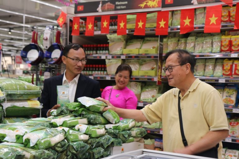 Vietnamese Rice Reaches Wider Global Markets Thanks to Brand Names
