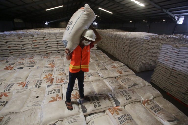 Papua’s Regions Use Vietnamese Rice to Meet Their Needs