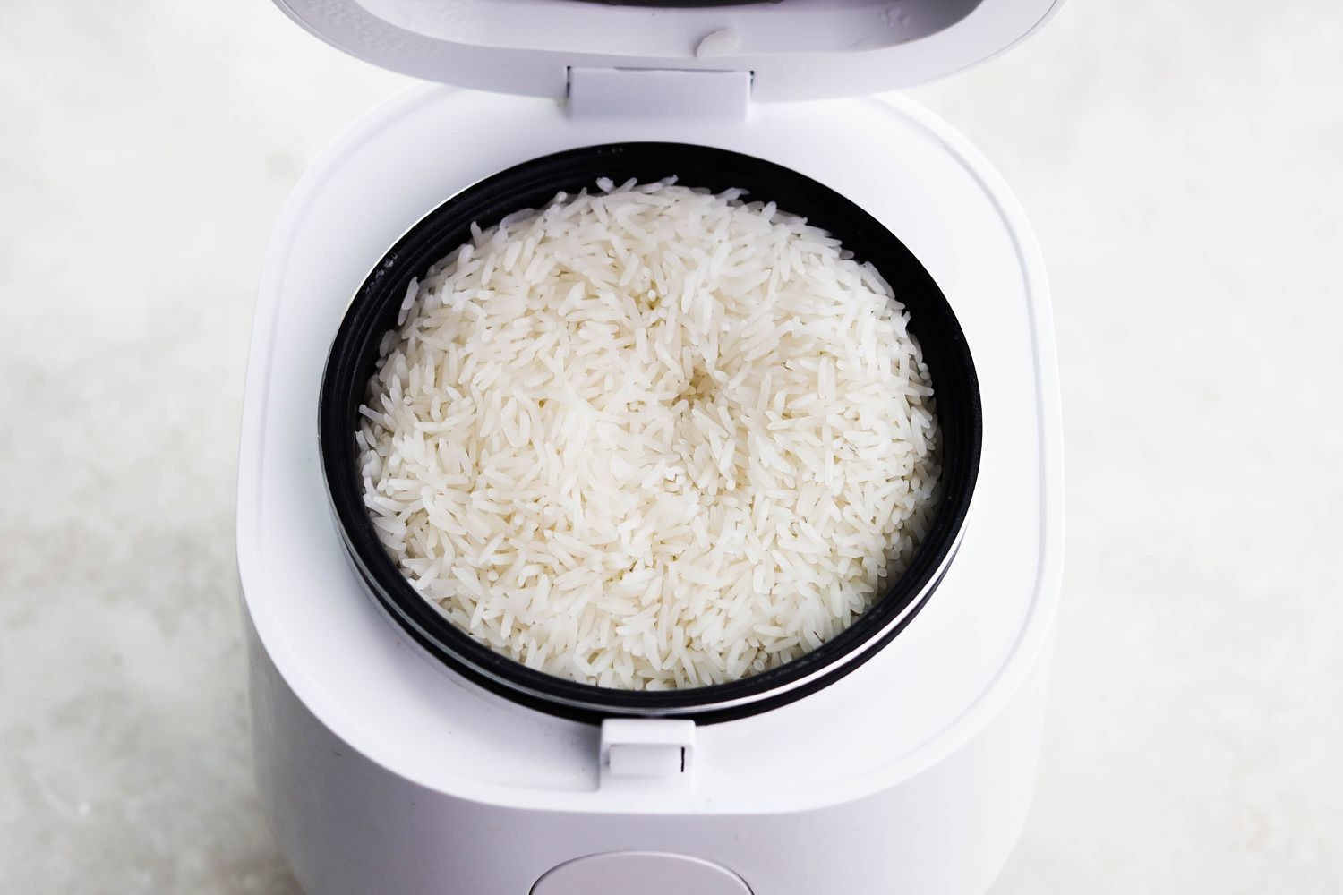 Traditional vs. Electric Rice Cookers Differences Explained We Know Rice