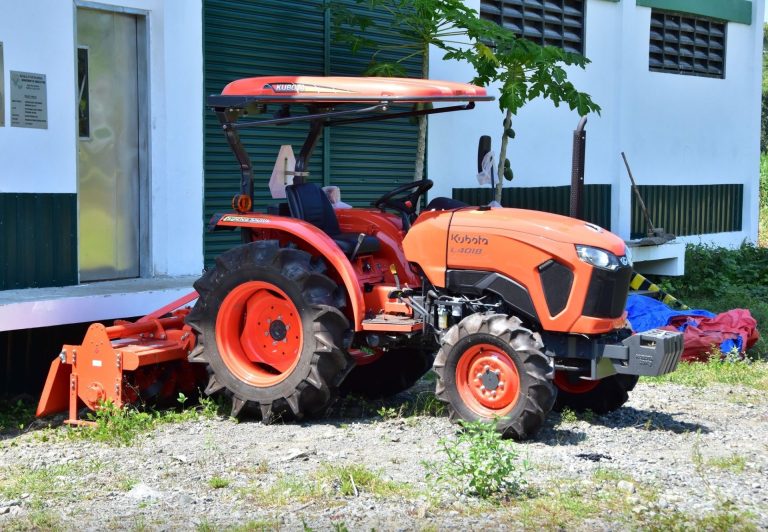 Three Farmer Associations in Antique, Philippines Receive Machinery to Boost Rice Production