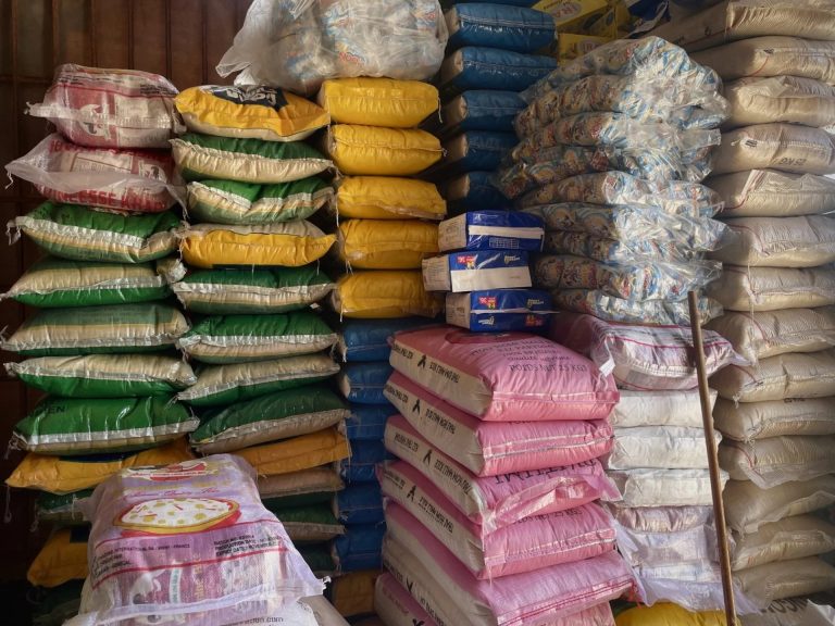 Global Rice Prices Drop After 15-Year Highs Due to Favorable Weather