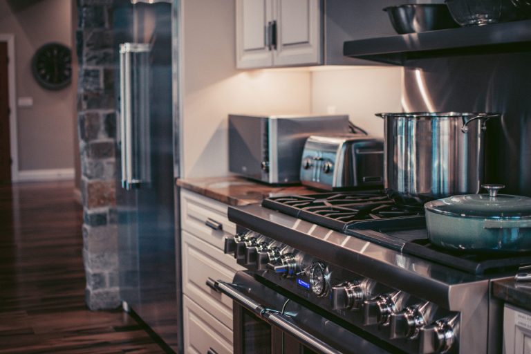 Energy Consumption: Rice Cookers vs. Other Kitchen Appliances